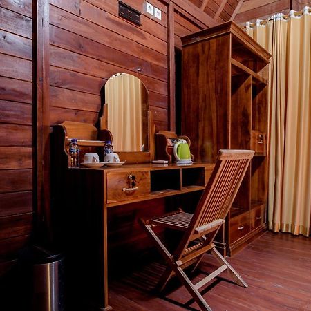 The Granyam Garden Cottage Batununggul Exterior foto